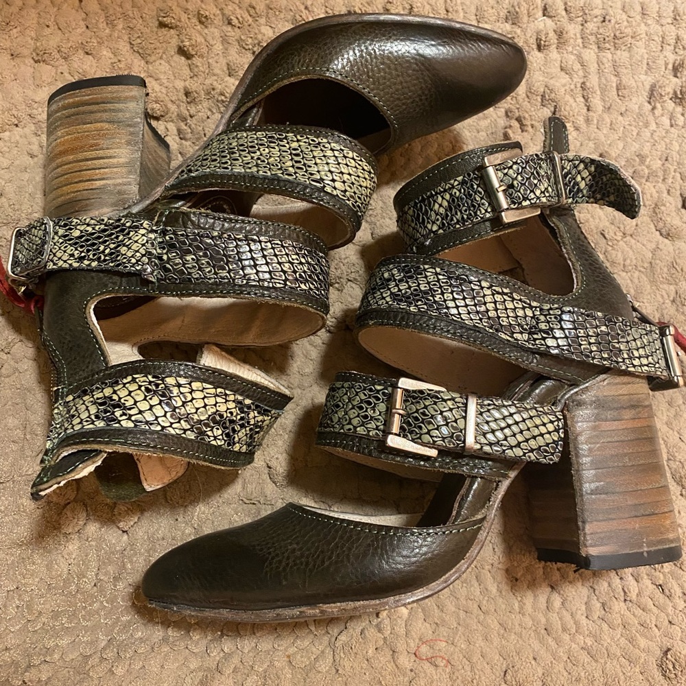 Olive multi Jaclynn bootie